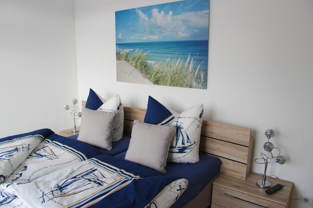 Ferienwohnung Wilma Sellin  Exterior photo